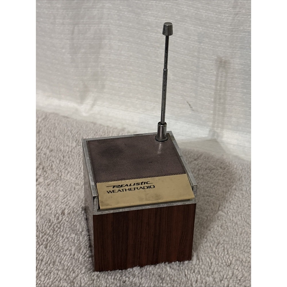 Realistic Weatheradio‎ Model 12-181B Battery Operated 9V Vintage Faux Rosewood